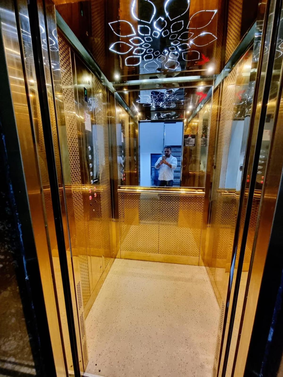 Holidayy Inn Prayagraj Exterior foto